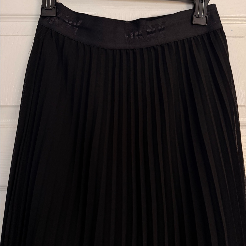 DKNYC Black Pleated Midi Skirt